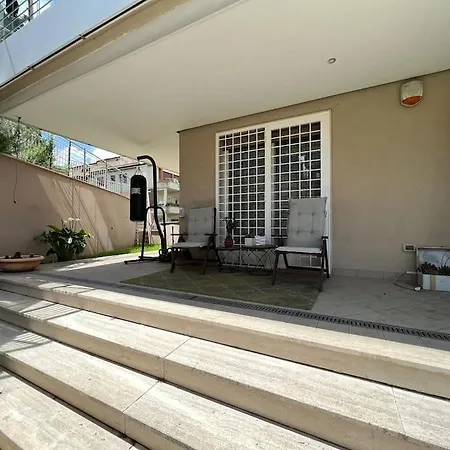 Enchanting Garden Retreat Rome Exterior photo
